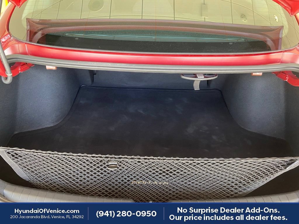 Certified 2023 Hyundai Sonata SE w/ Cargo Package FWD image 33