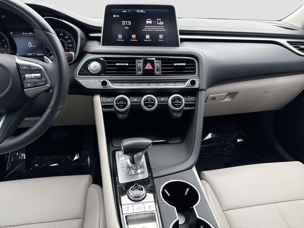 Used 2020 Genesis G70 2.0T image 18