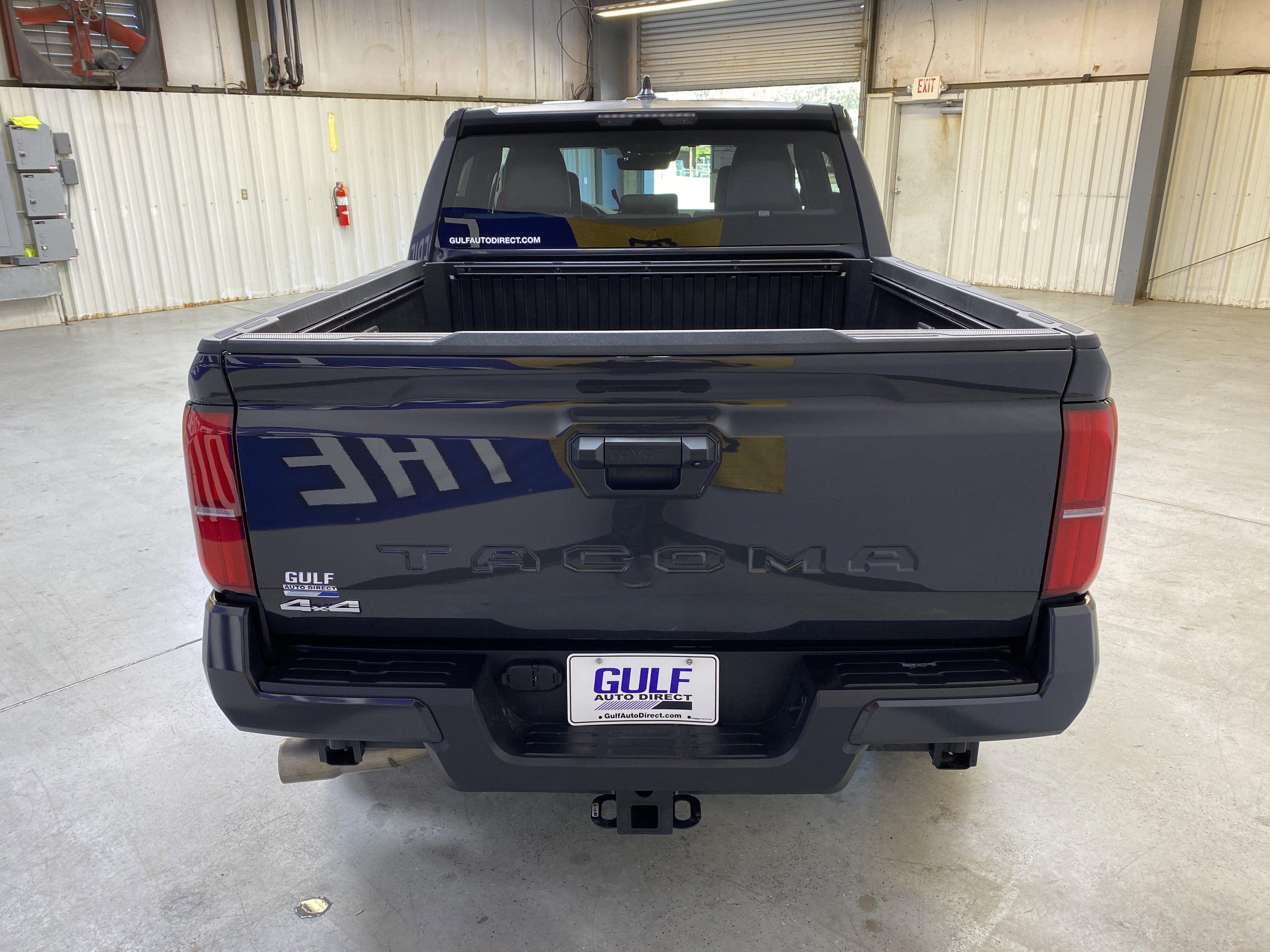 Used 2025 Toyota Tacoma SR5 image 7