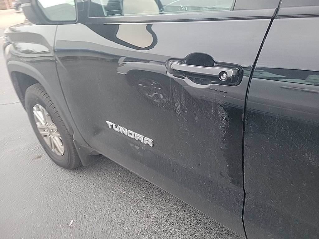 Used 2022 Toyota Tundra SR5 AWD/4WD image 18