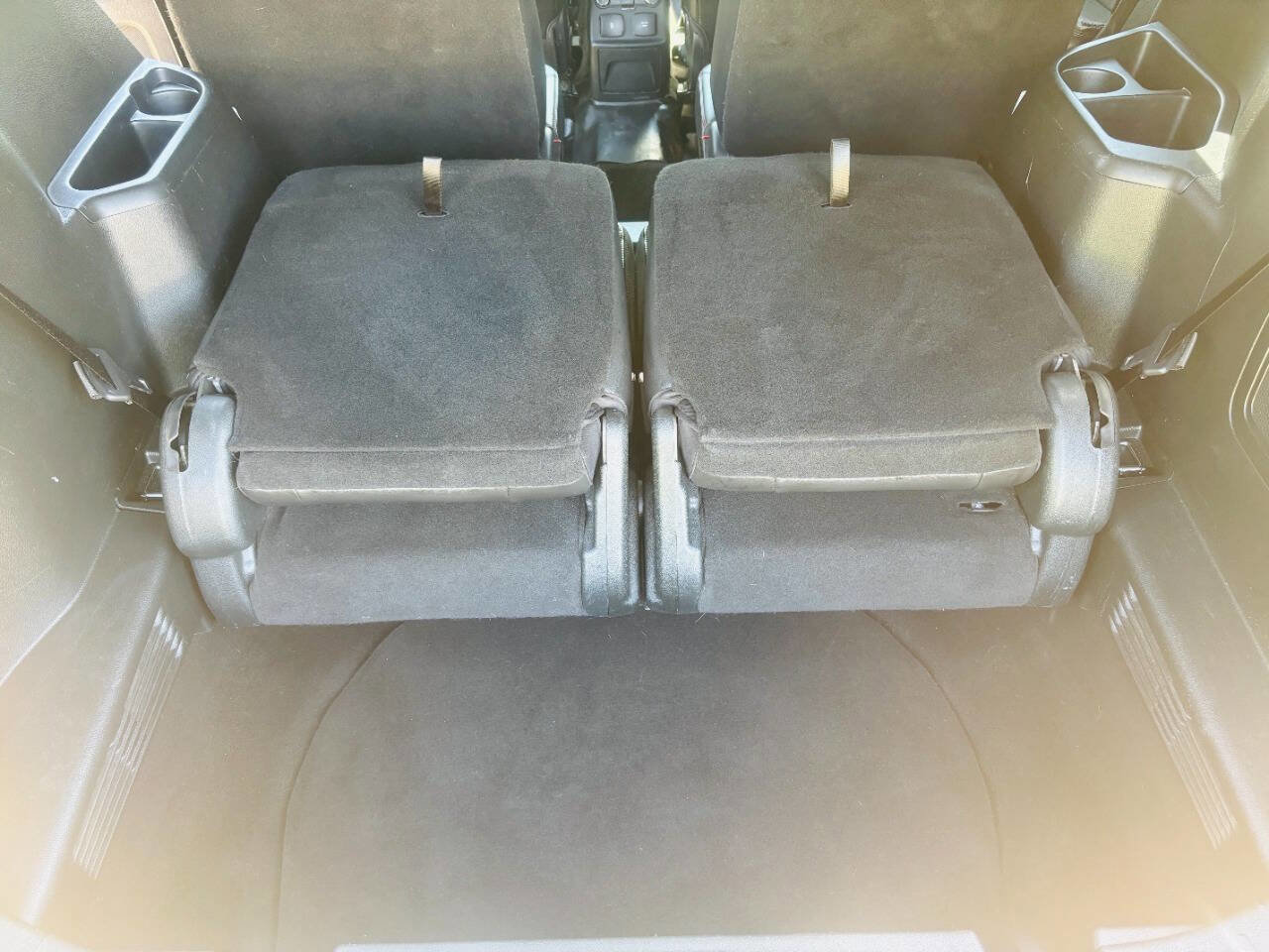 Used 2018 Ford Explorer Sport w/ Equipment Group 401A image 17