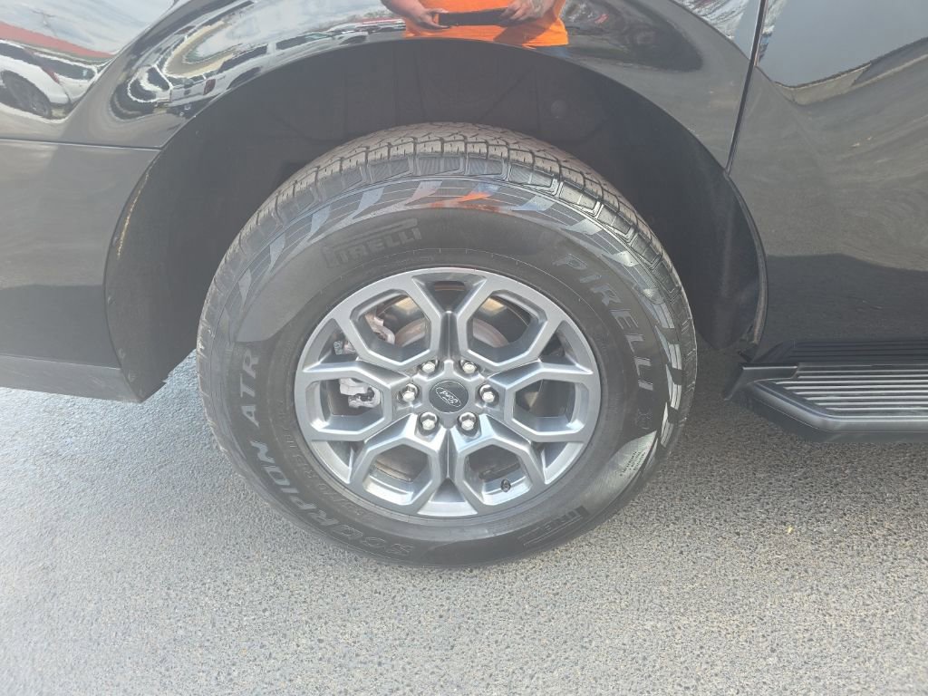 Used 2025 Ford Expedition Max Active image 6