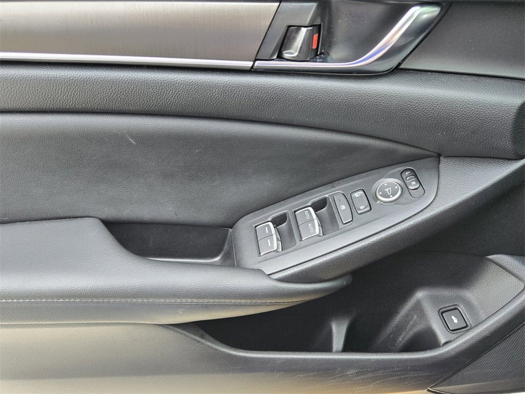 Used 2021 Honda Accord LX image 24