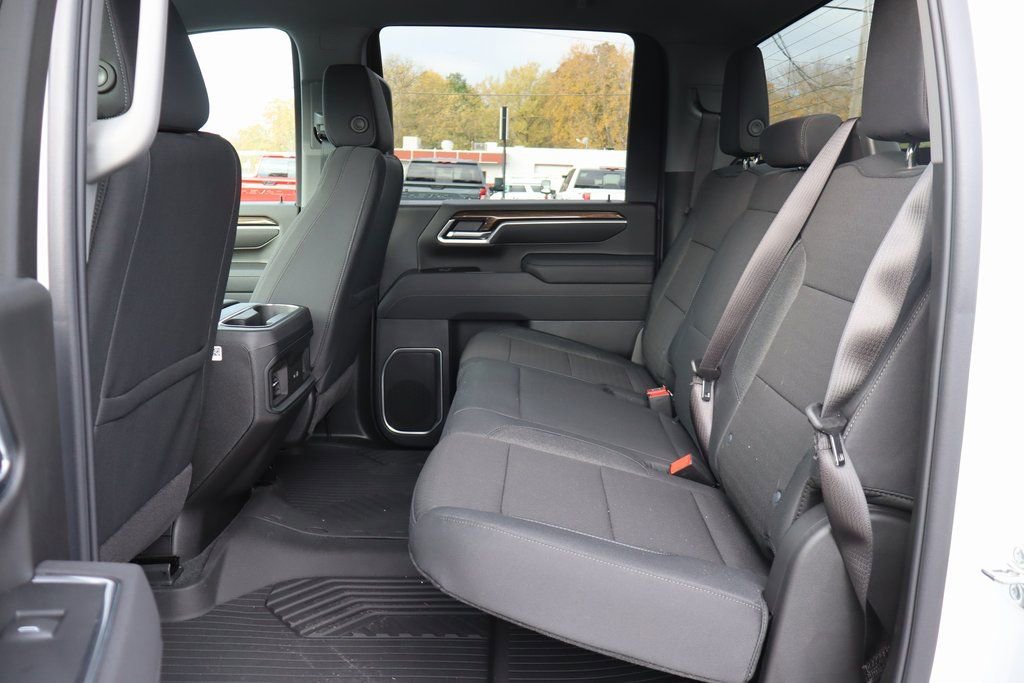 Used 2026 Chevrolet Silverado 2500 LT image 17