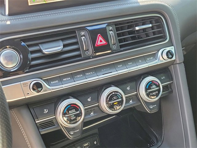 Used 2019 Genesis G70 3.3T Advanced w/ Sport Package image 21