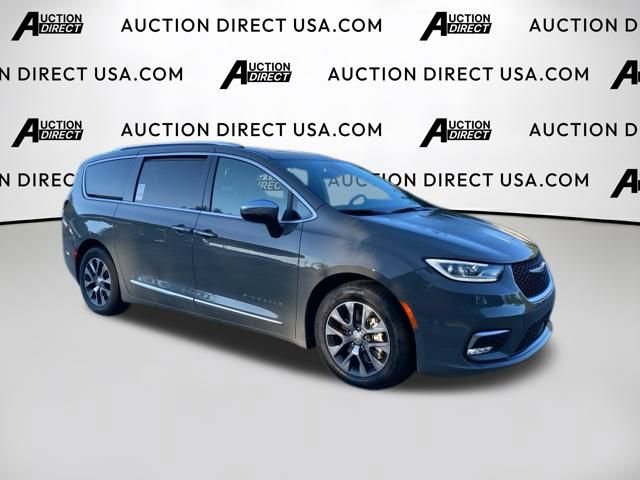 Used 2023 Chrysler Pacifica Pinnacle