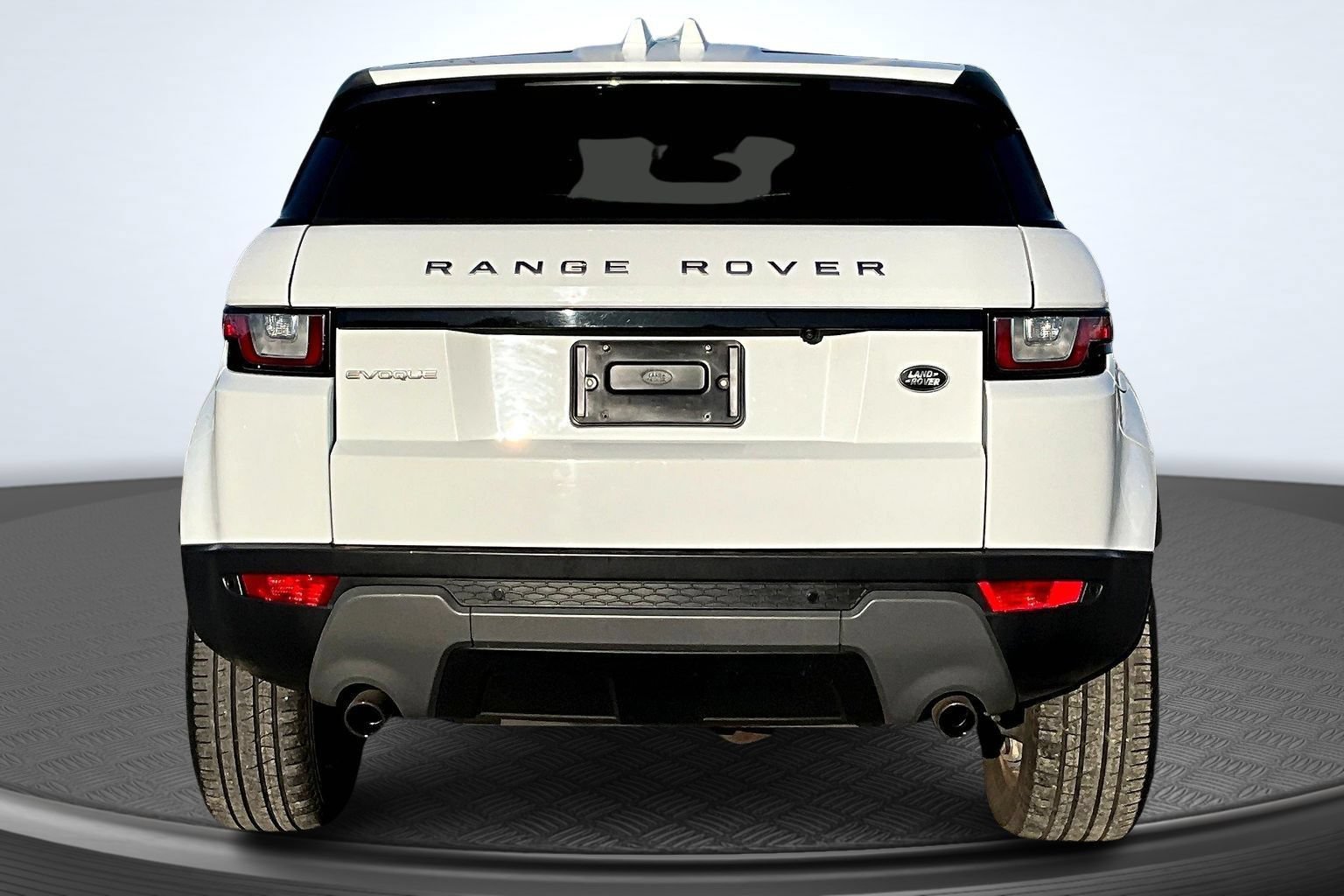 Used 2017 Land Rover Range Rover Evoque SE AWD/4WD image 5