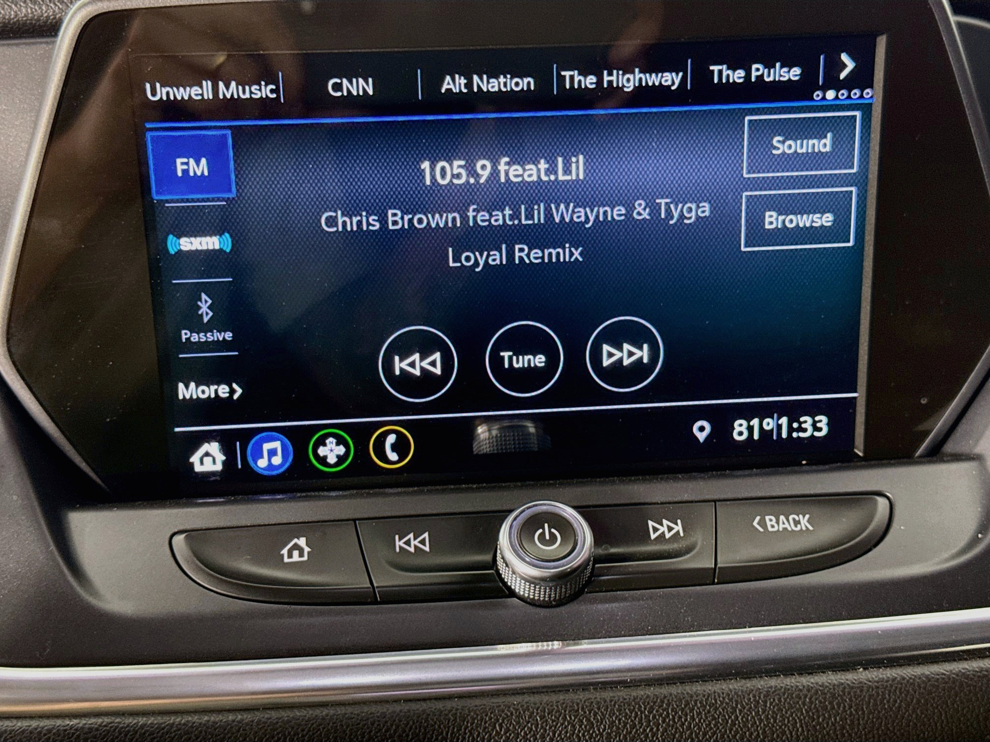 Used 2020 Chevrolet Blazer LT FWD image 17