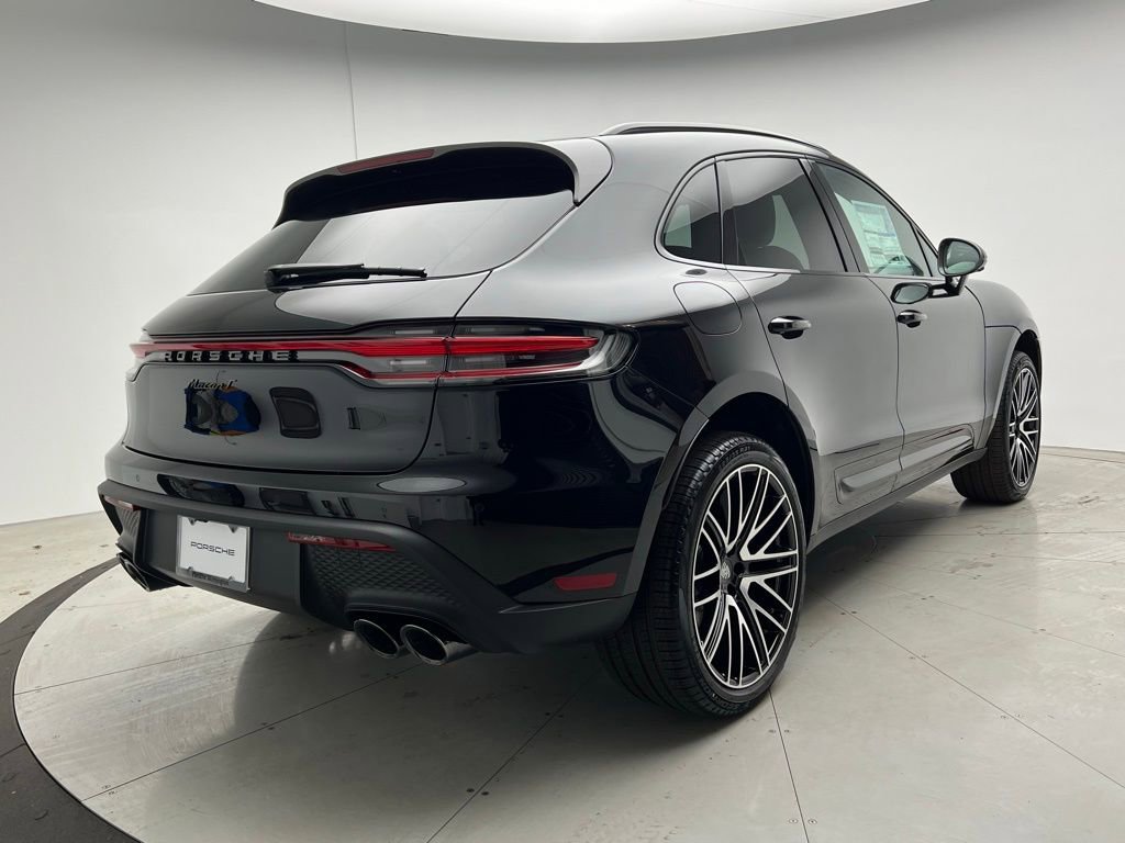 New 2026 Porsche Macan image 22