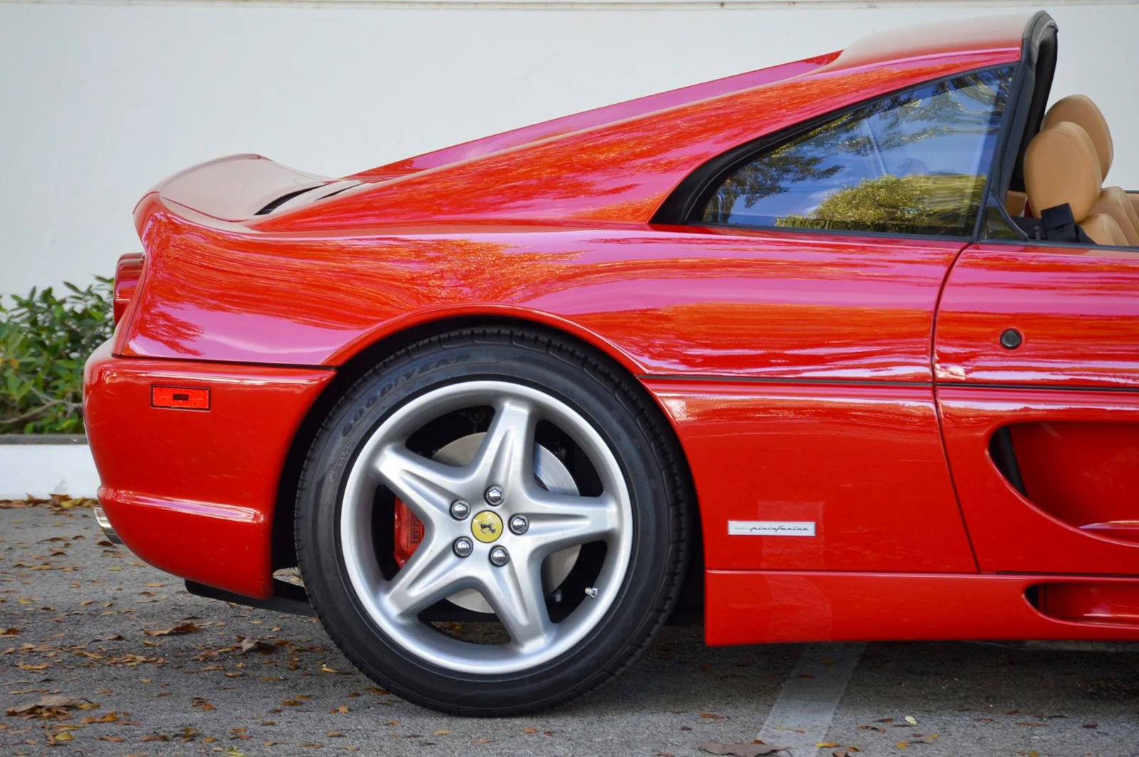 Used 1998 Ferrari F355 GTS image 18