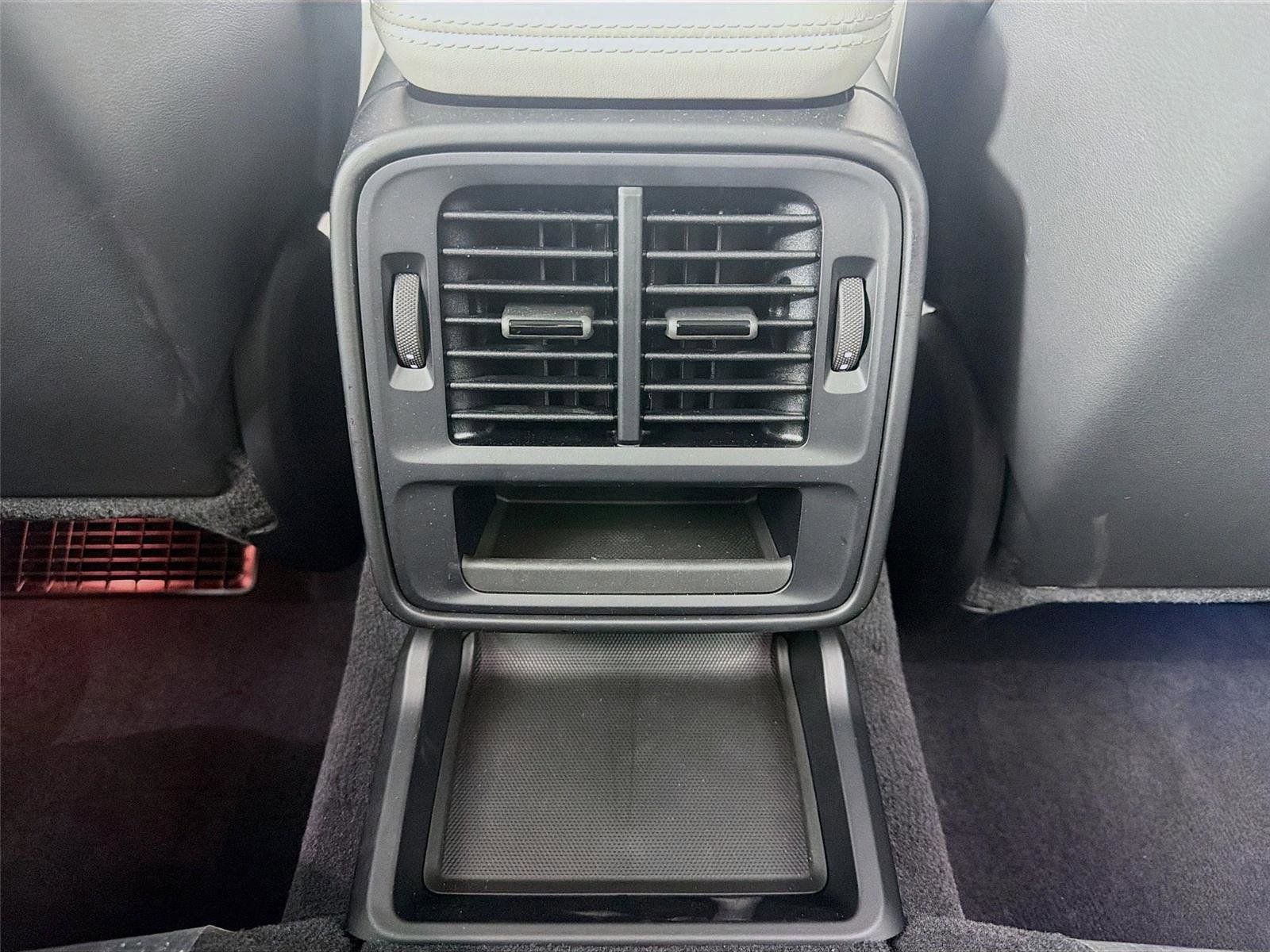 New 2025 Porsche Taycan 4 Cross Turismo image 17