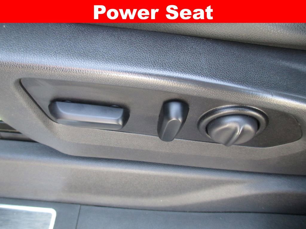 Used 2021 GMC Sierra 1500 AT4 w/ Technology Package image 26