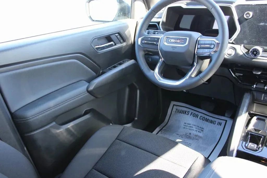 New 2026 GMC Canyon Elevation image 29