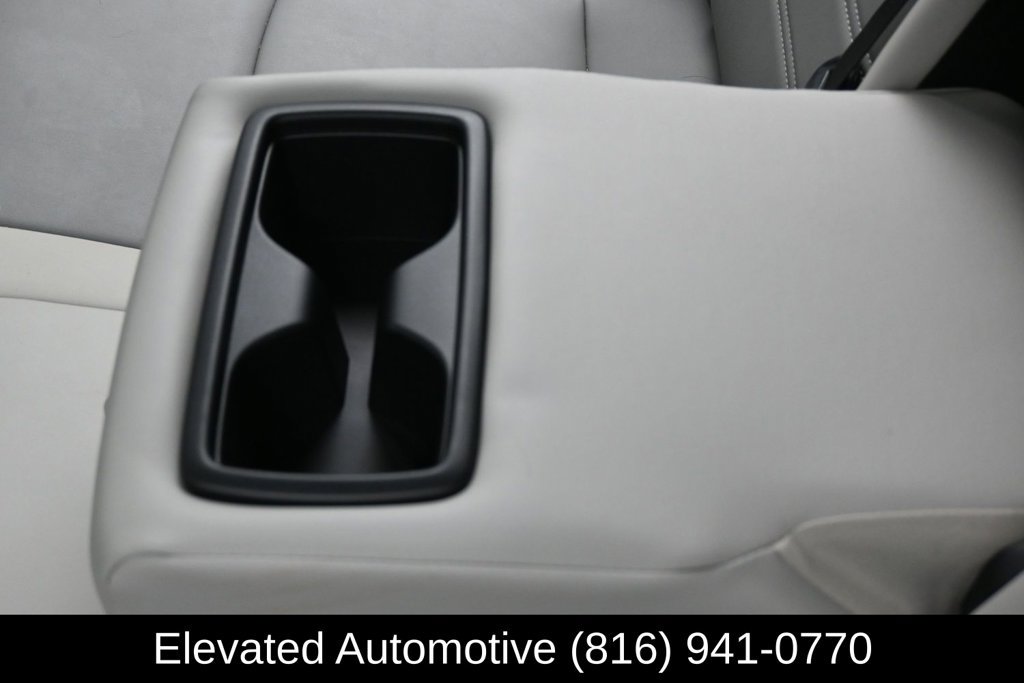 Used 2023 Toyota RAV4 XLE Premium AWD/4WD image 22