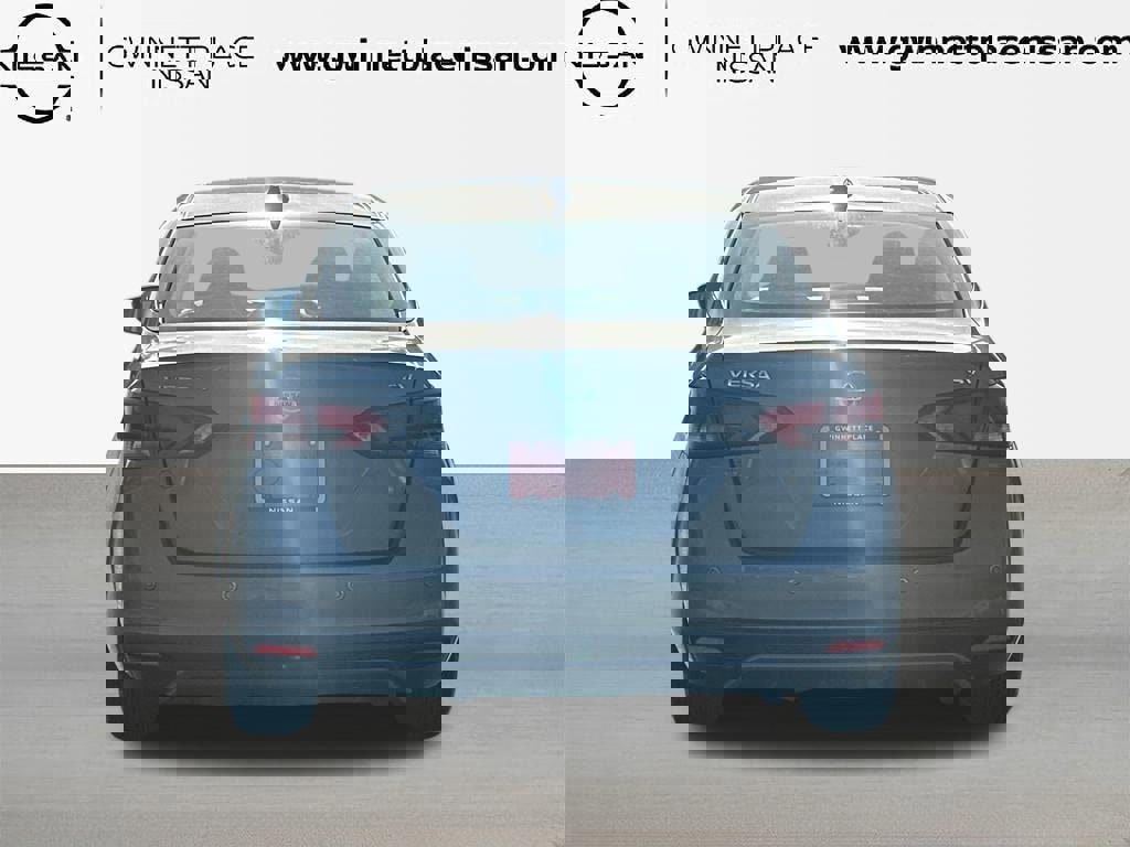 Used 2021 Nissan Versa SV image 6