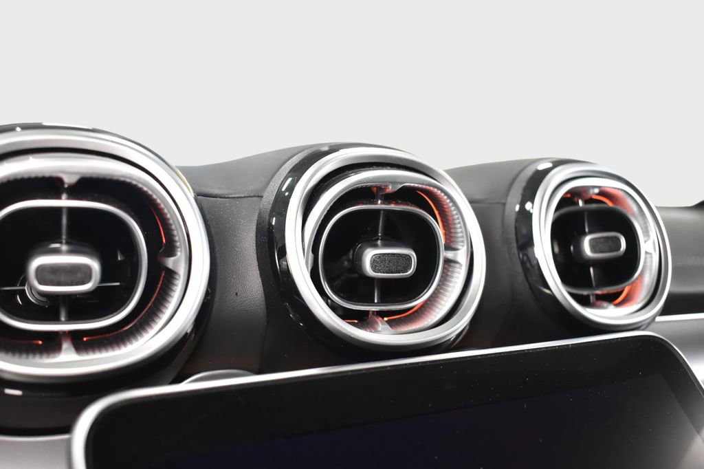 Certified 2024 Mercedes-Benz C 300 4MATIC Sedan image 40