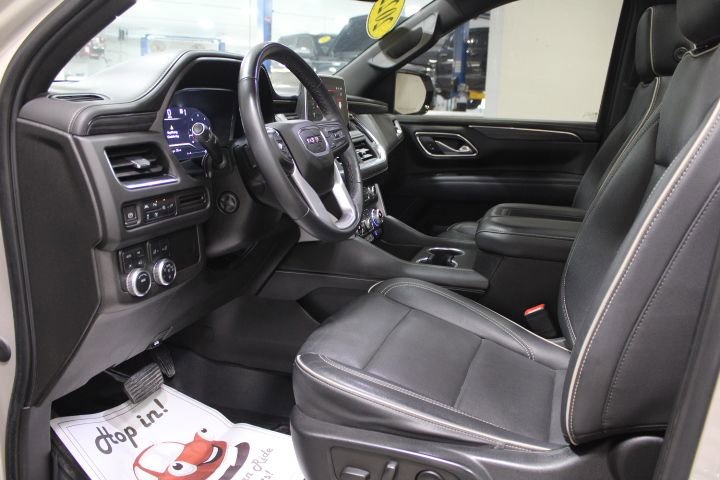 Used 2022 GMC Yukon SLT w/ SLT Premium Package image 21