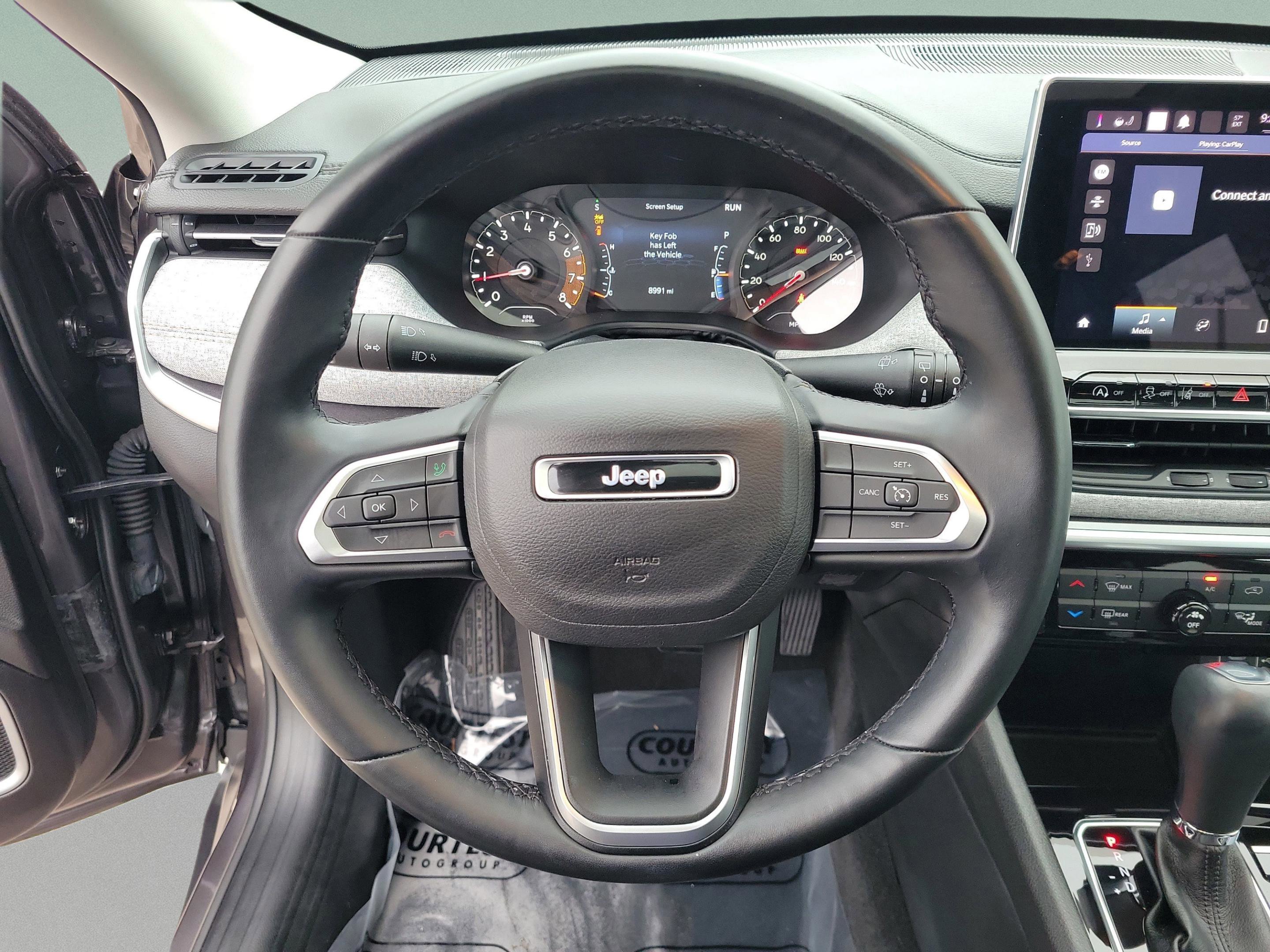 Used 2022 Jeep Compass Latitude w/ Sun and Sound Group image 18