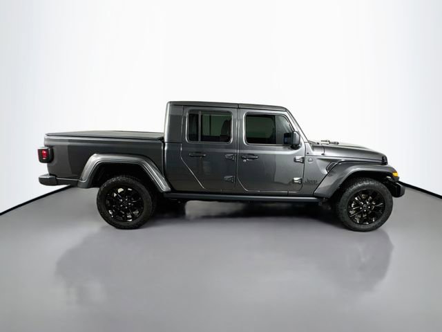 Used 2024 Jeep Gladiator Sport AWD/4WD image 5