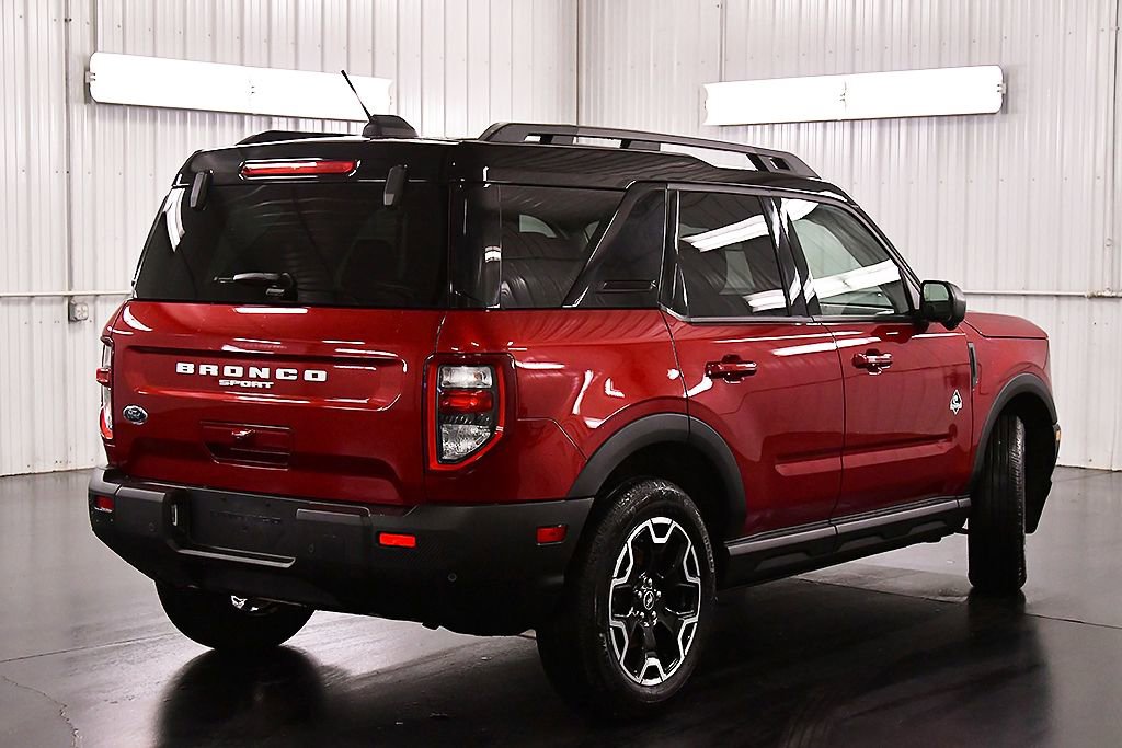 Used 2025 Ford Bronco Sport Outer Banks w/ Outer Banks Tech Package+ image 7