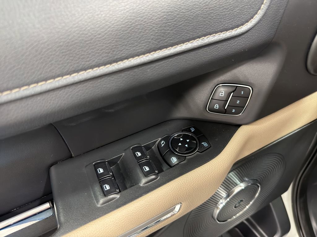 Used 2024 Ford Expedition Max Limited AWD/4WD image 22