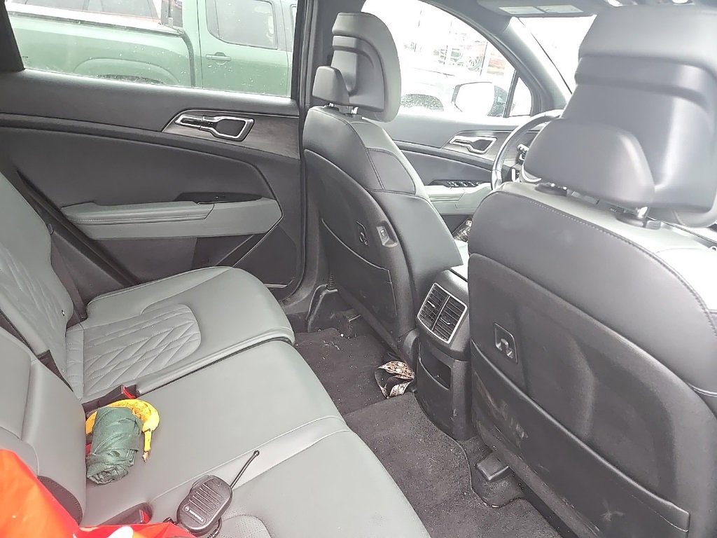 Used 2023 Kia Sportage X-Line w/ X-Line Premium Package image 3