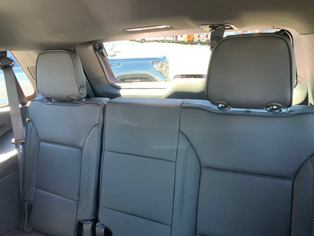 Used 2026 GMC Yukon Denali w/ LPO, Floor Liner Package AWD/4WD image 21