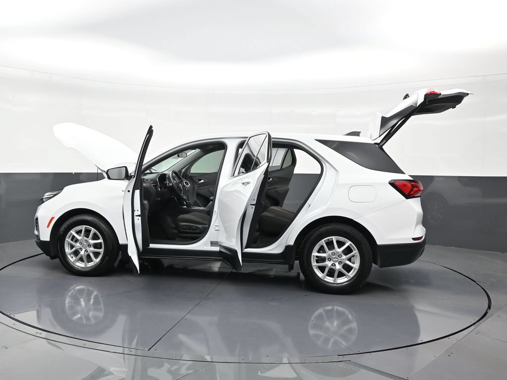 Used 2024 Chevrolet Equinox LT FWD image 31