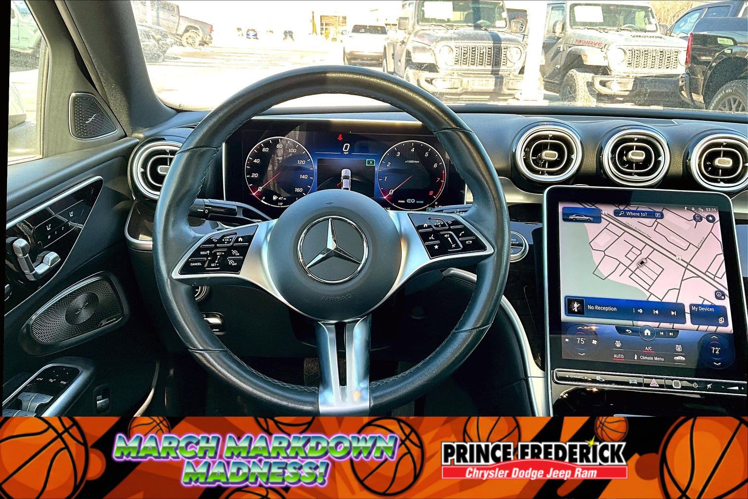 Used 2022 Mercedes-Benz C 300 4MATIC Sedan image 5