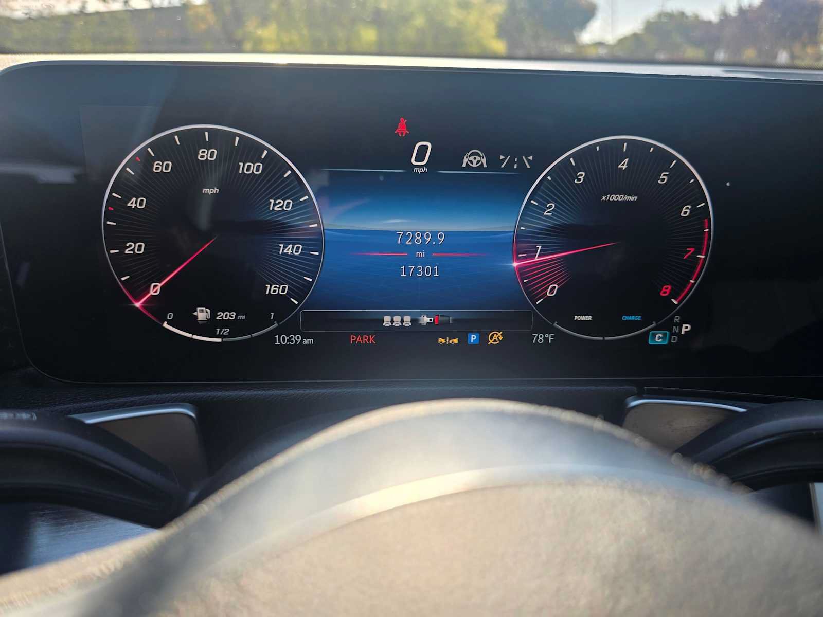 Used 2024 Mercedes-Benz GLB 250 4MATIC image 26