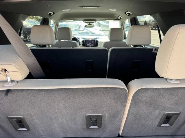 Certified 2023 Chevrolet Traverse LS FWD image 12