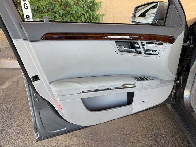 Used 2013 Mercedes-Benz S 550 image 22