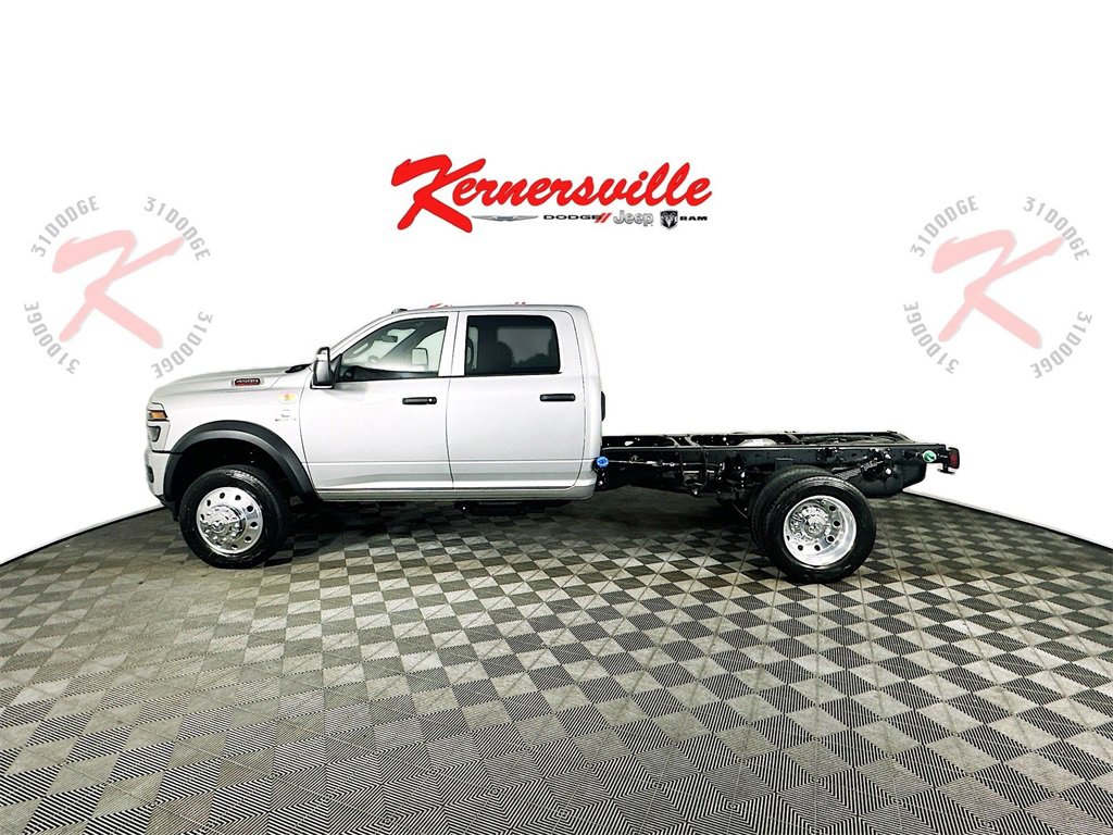 New 2026 RAM 4500 Tradesman w/ Chrome Appearance Group image 4