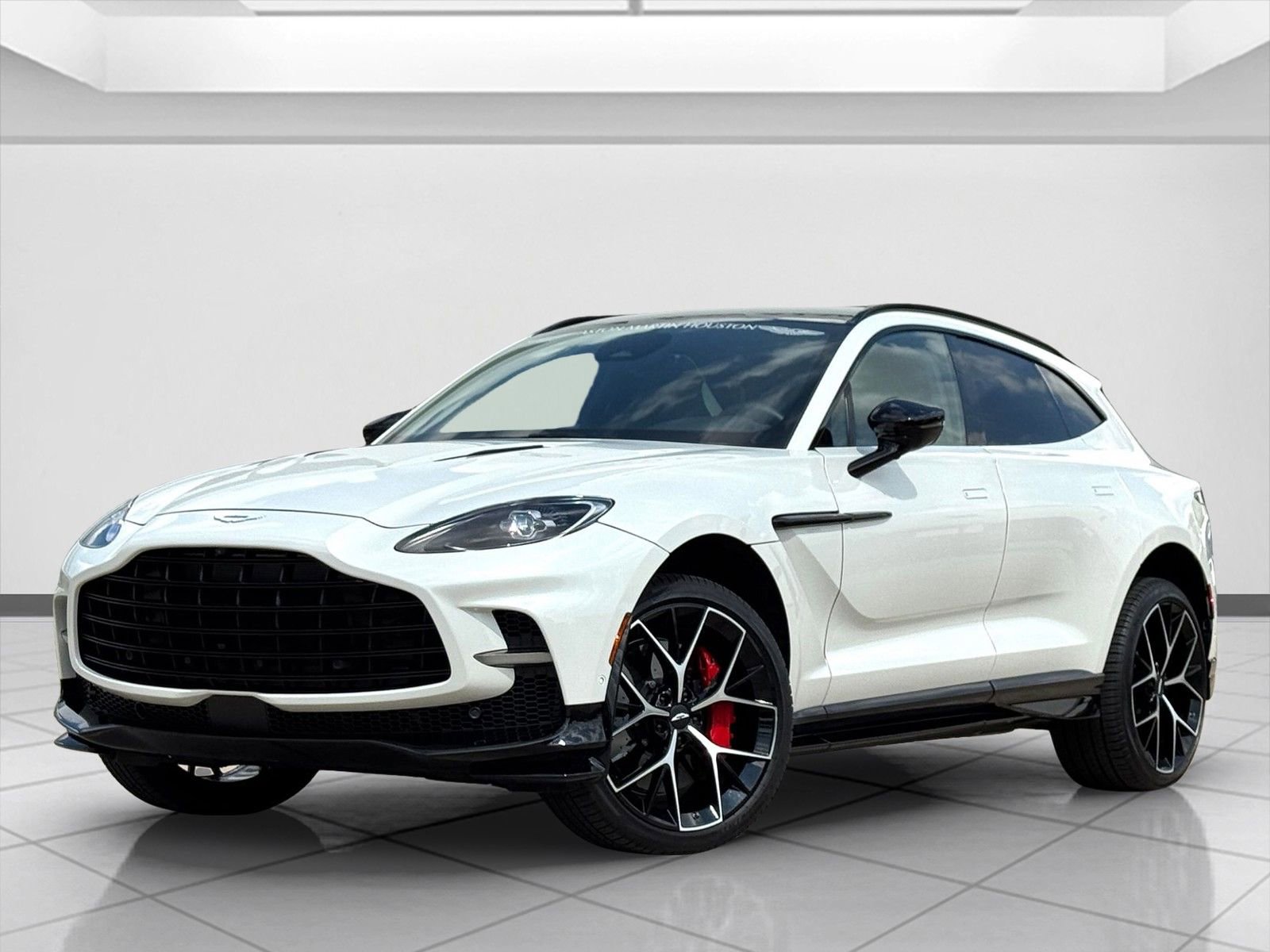Used 2025 Aston Martin DBX 707 image 6
