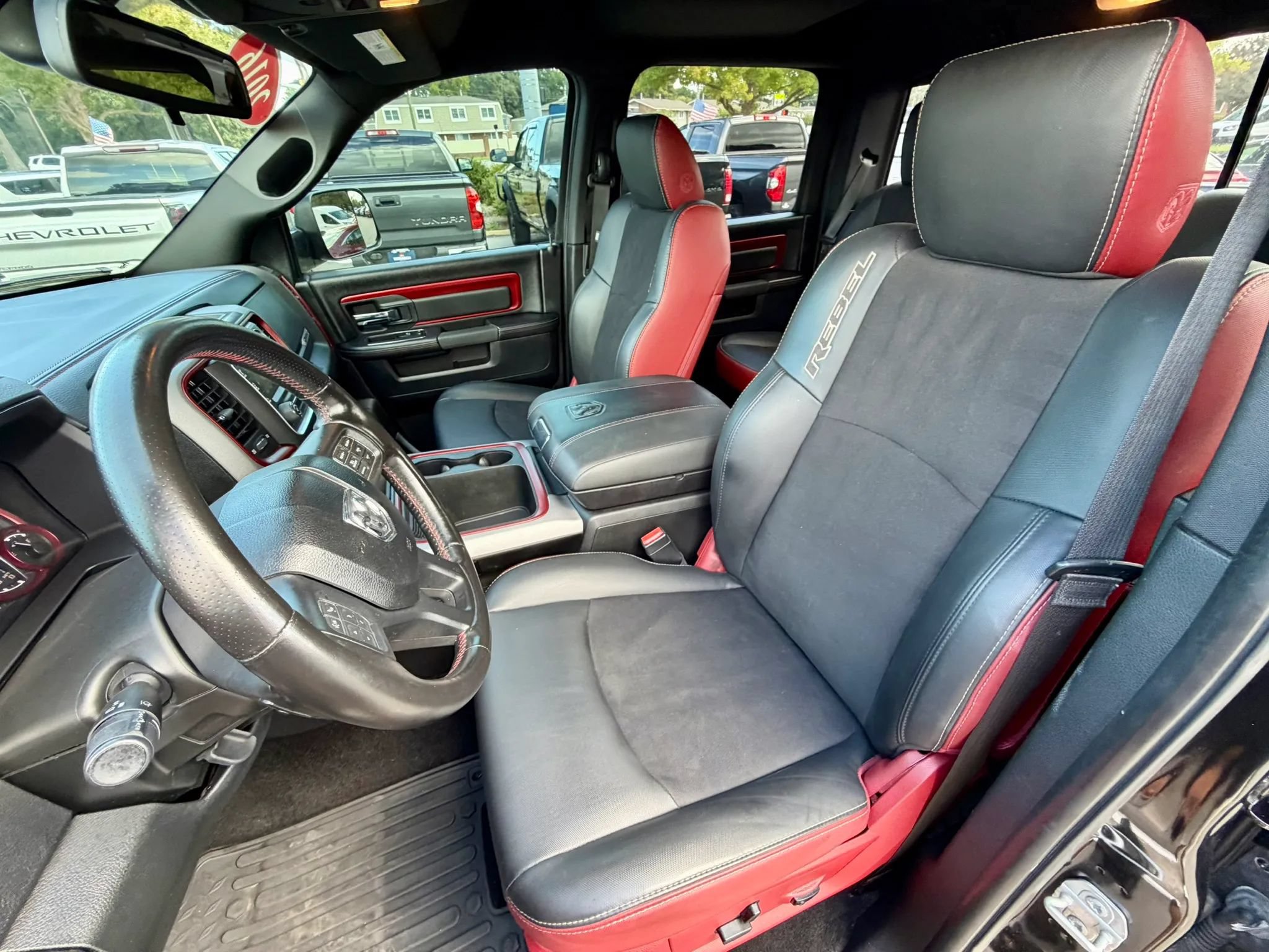 Used 2016 RAM 1500 Rebel AWD/4WD image 8
