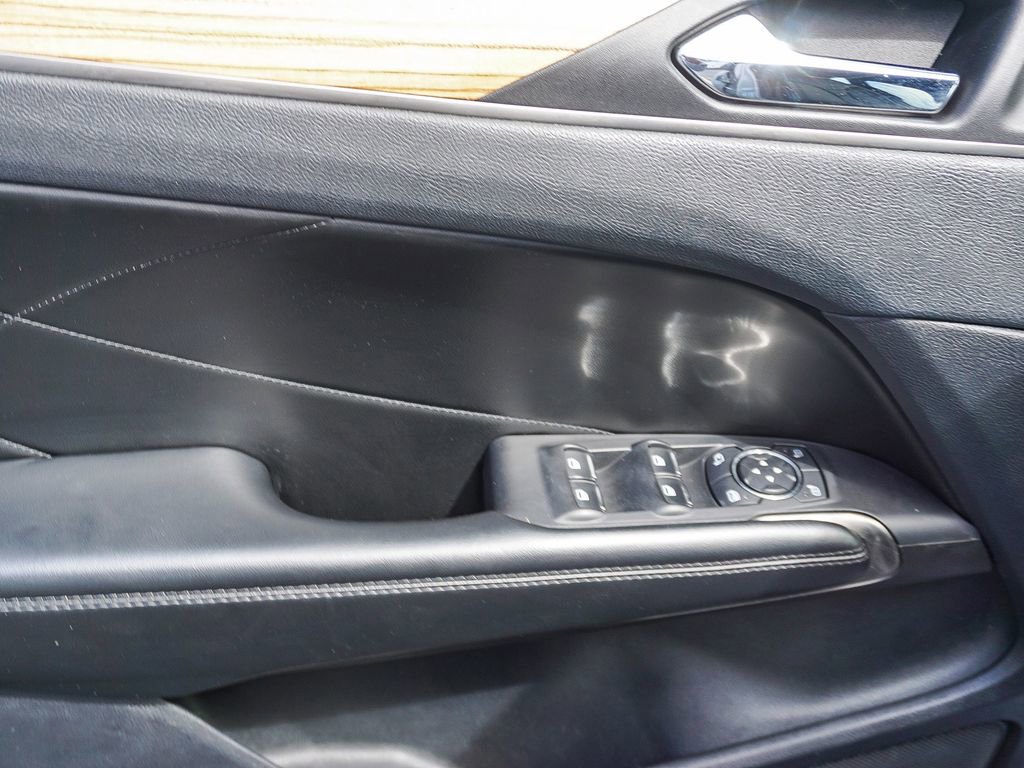 Used 2016 Lincoln MKC Select image 19