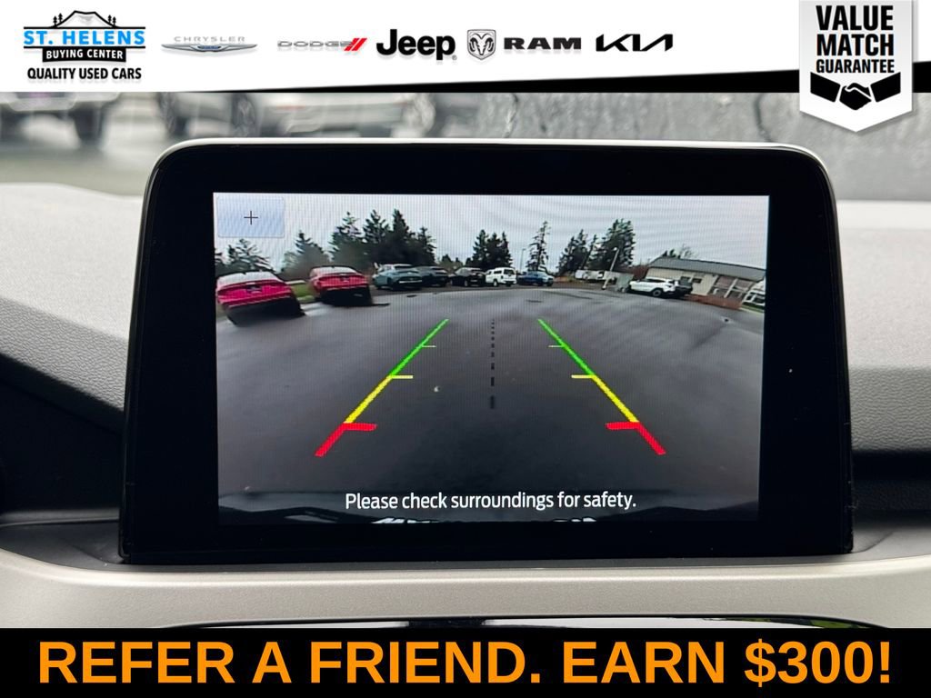 Used 2022 Ford Escape SE image 25