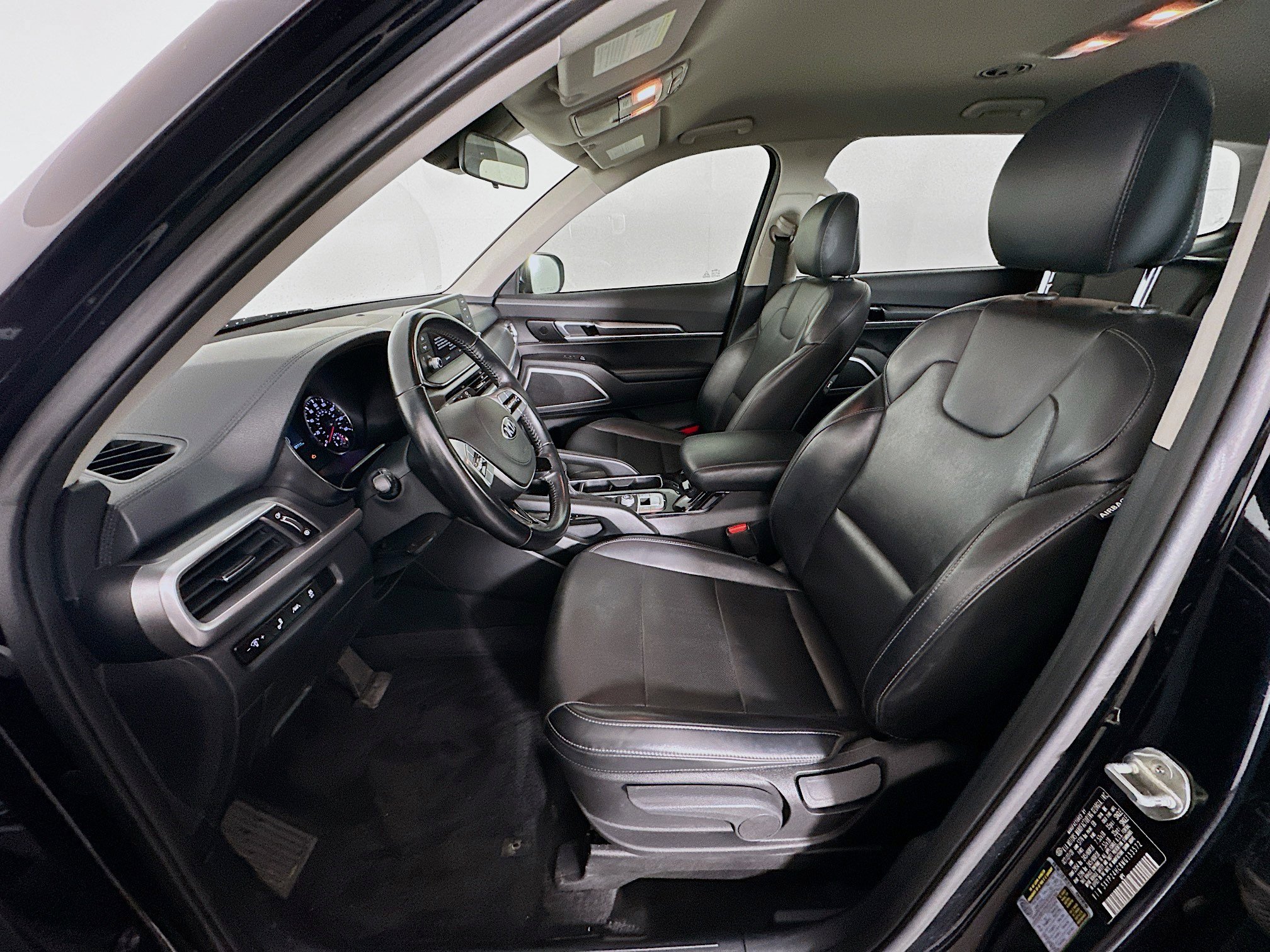 Used 2021 Kia Telluride LX image 13