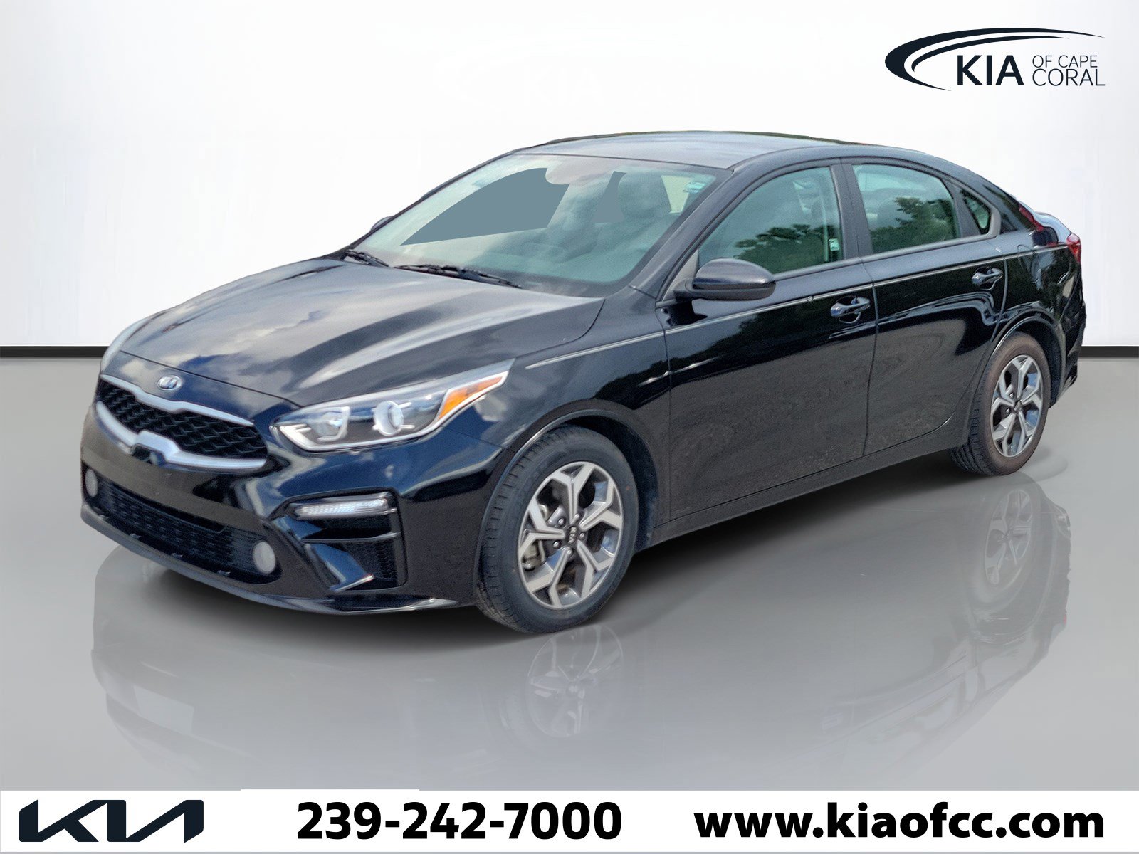 Used 2020 Kia Forte LXS FWD image 3