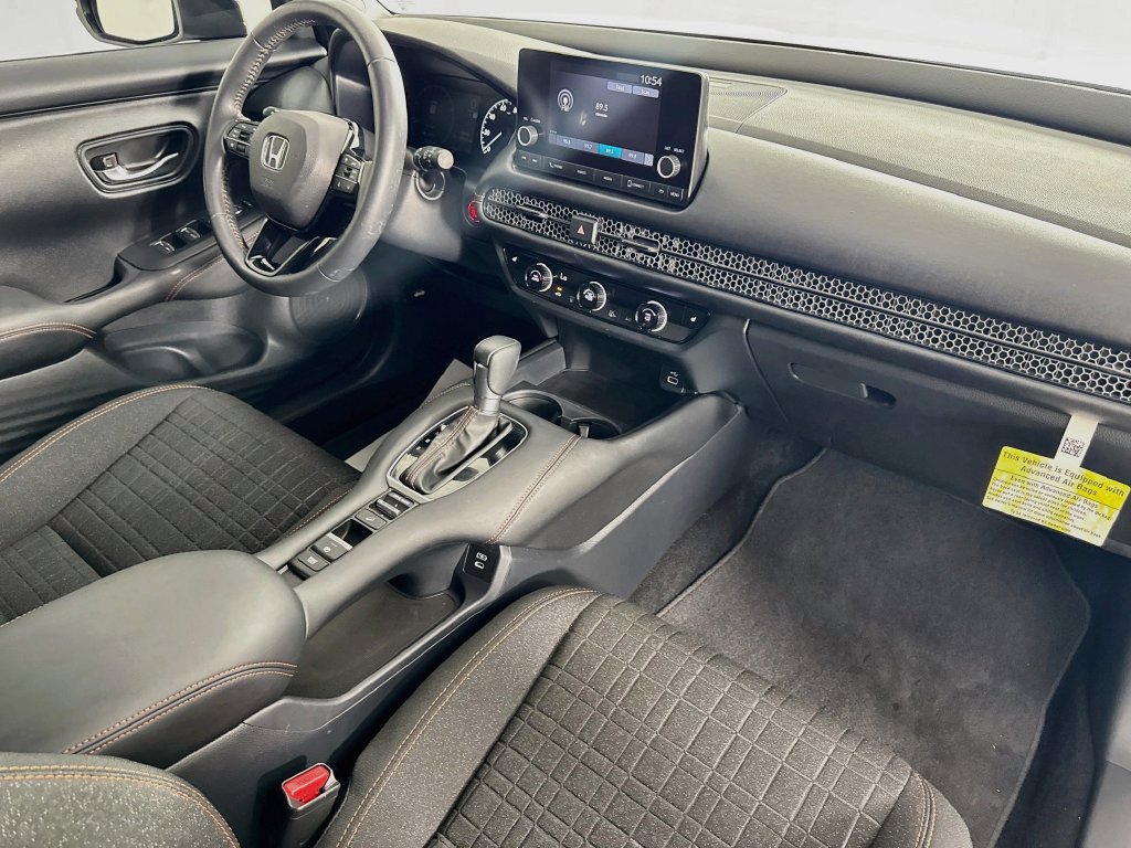 Used 2024 Honda HR-V Sport image 36