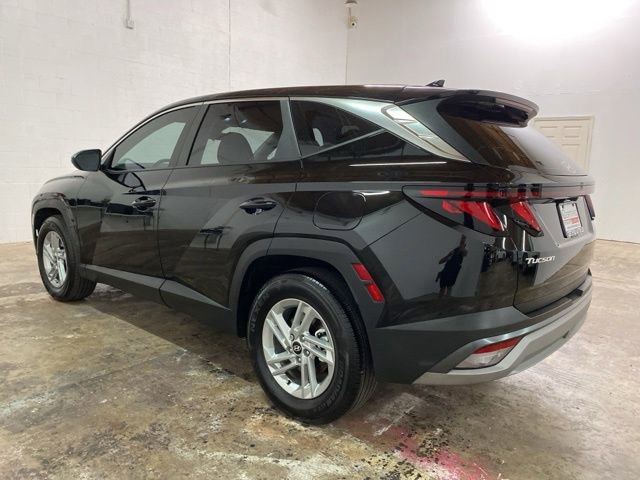 Used 2026 Hyundai Tucson SE FWD image 3