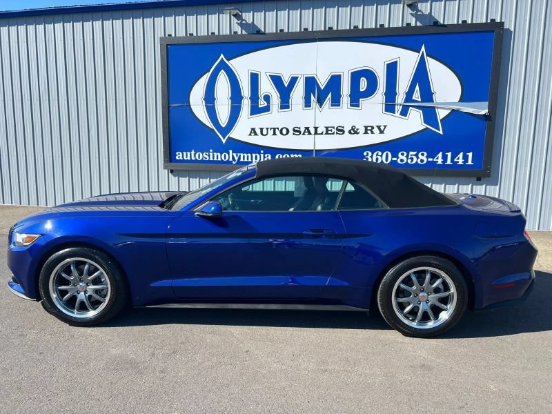 Used 2016 Ford Mustang Premium w/ Equipment Group 201A RWD image 15