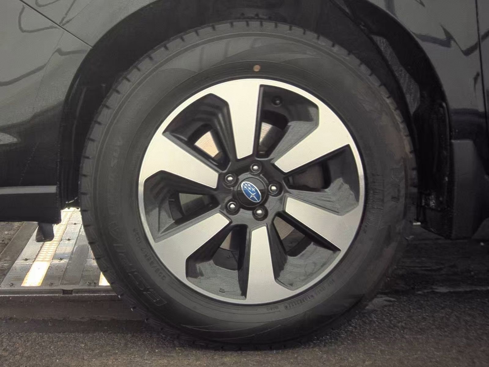 Used 2018 Subaru Forester 2.5i Limited image 12