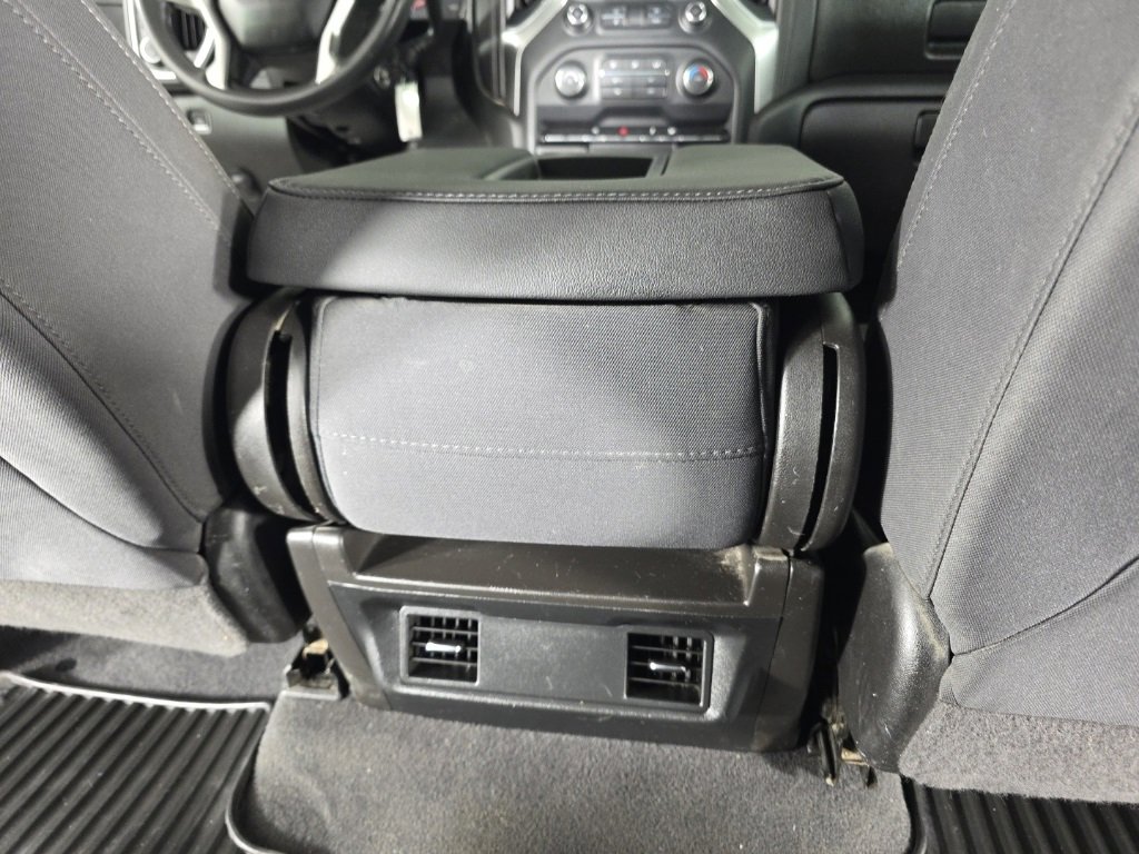 Used 2020 Chevrolet Silverado 1500 LT image 33