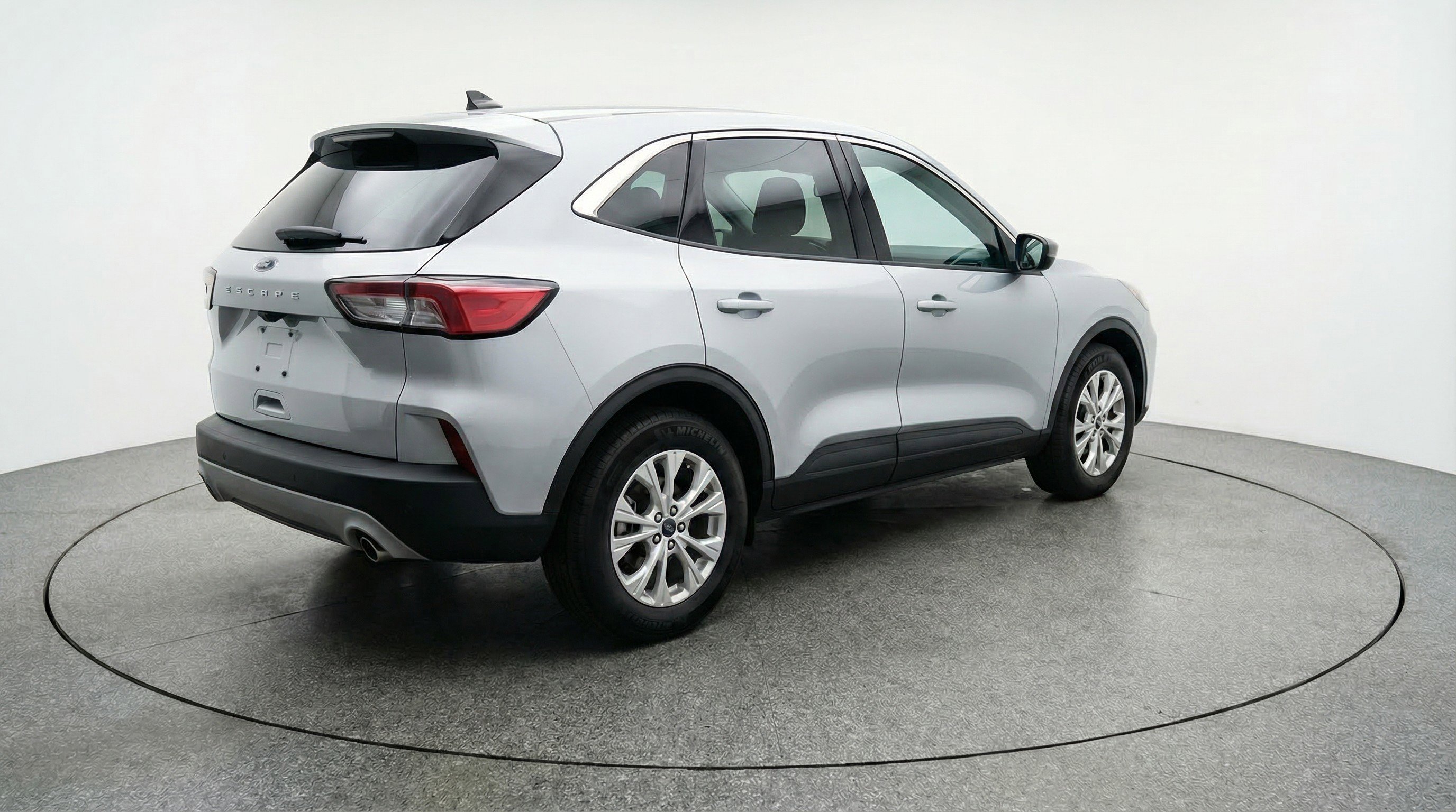 Used 2024 Ford Escape Active image 9