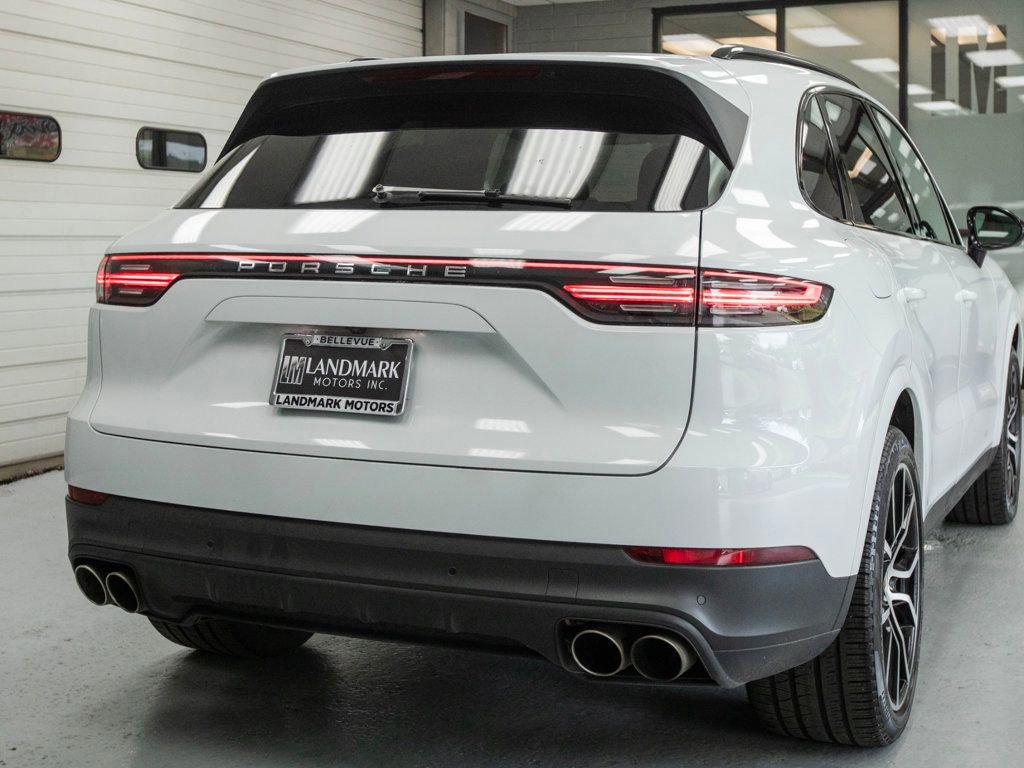 Used 2020 Porsche Cayenne S AWD/4WD image 39