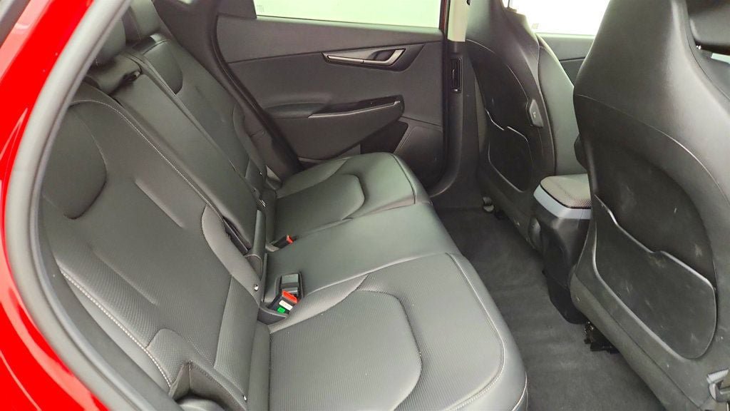 Used 2025 Kia EV6 Wind RWD image 20