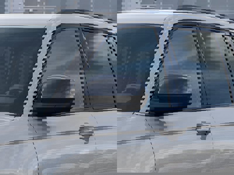 New 2025 Jeep Grand Cherokee Altitude image 12