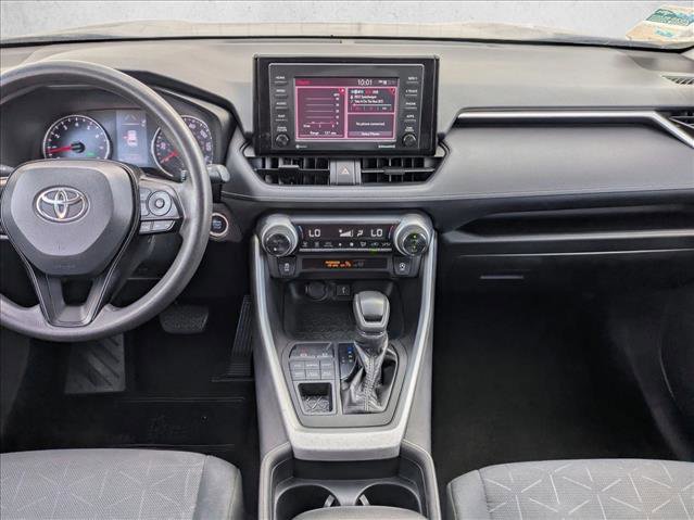 Used 2021 Toyota RAV4 XLE image 16
