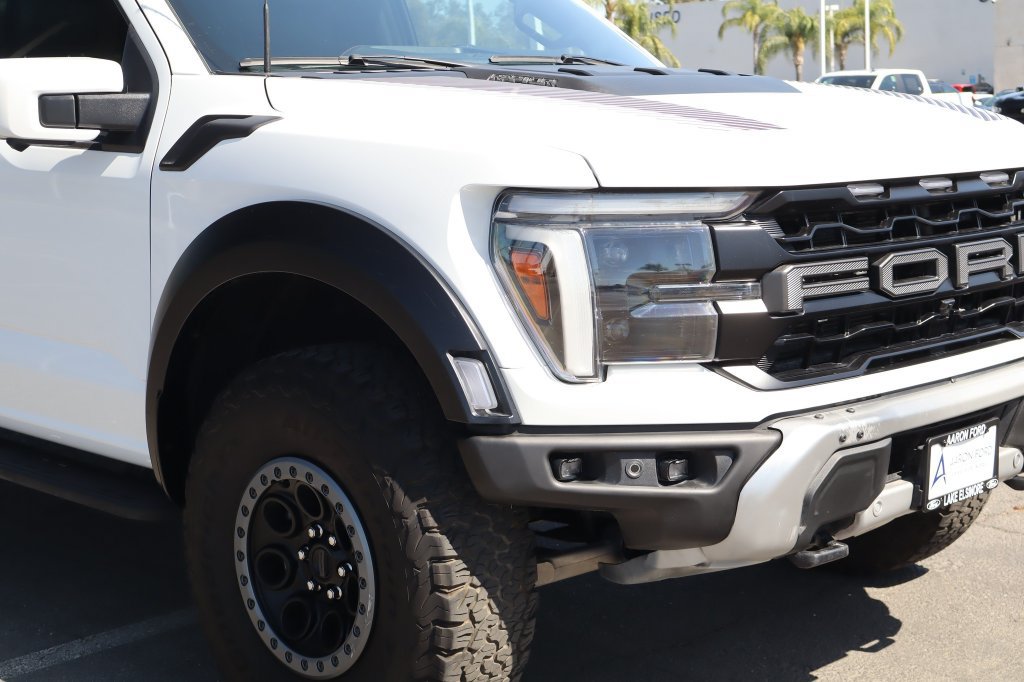Used 2025 Ford F150 Raptor AWD/4WD image 8